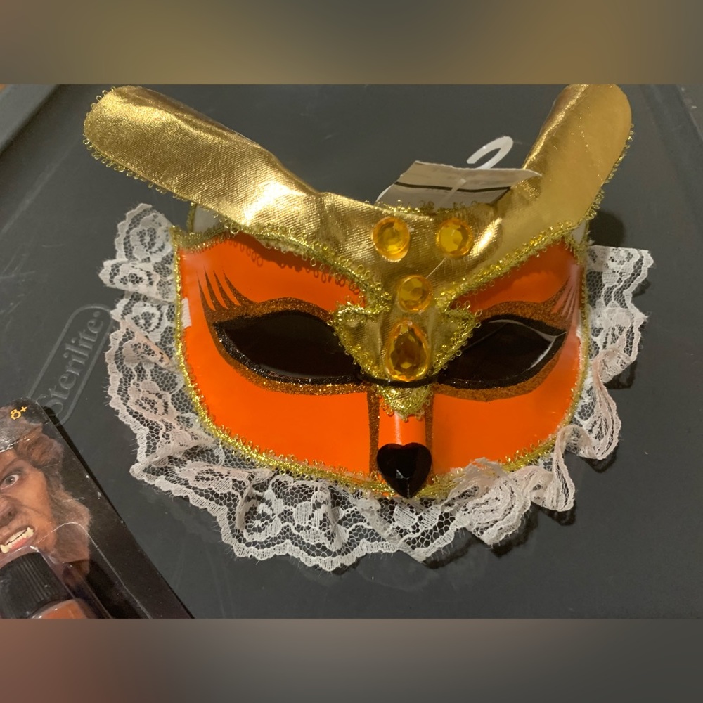6/$10 Fox masquerade mask